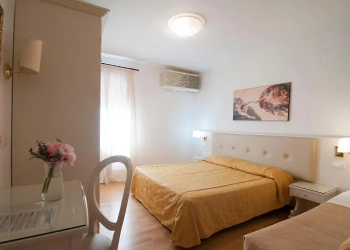 Ai Tolentini Hotel *