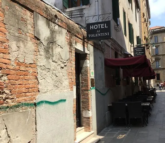 Ai Tolentini Hotel *