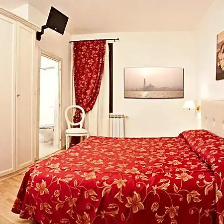 Ai Tolentini Hotel *