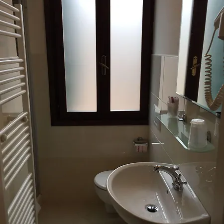 Ai Tolentini *