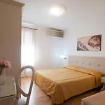 Ai Tolentini Hotell *