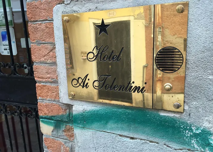Ai Tolentini Hotel *